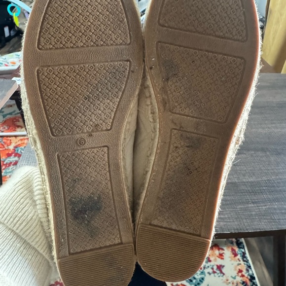 Tory Burch Cream and Black Espadrilles with Decorative Pattern - Picture 6 of 6
